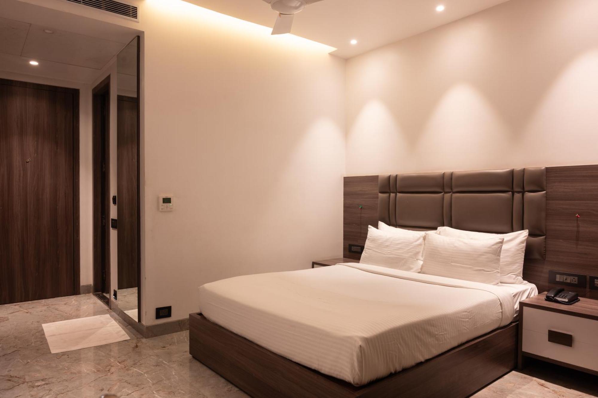 Econest Hotel Tarapith Eksteriør billede